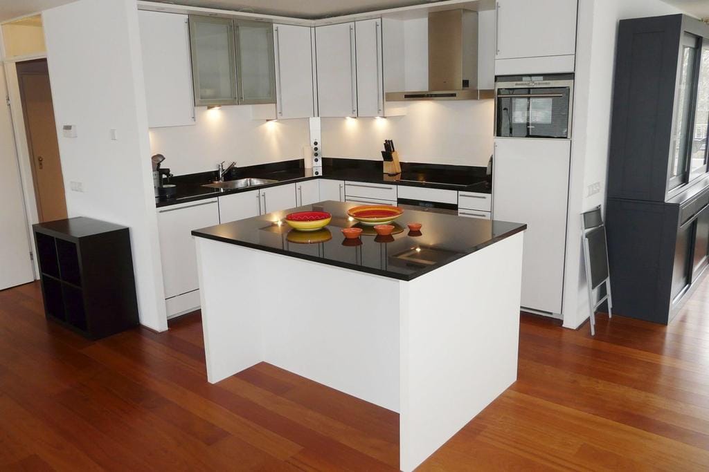 Photo 6 of Burggravenlaan 2-S