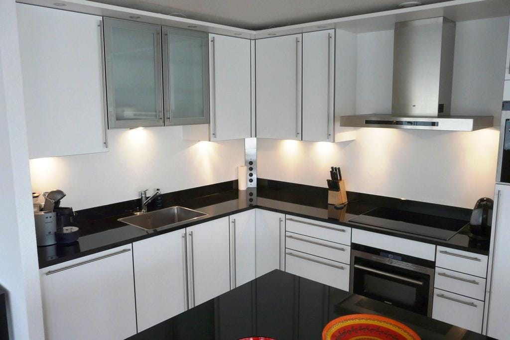 Photo 7 of Burggravenlaan 2-S