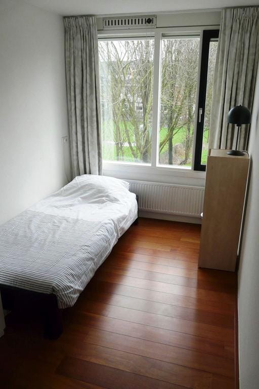 Photo 12 of Burggravenlaan 2-S