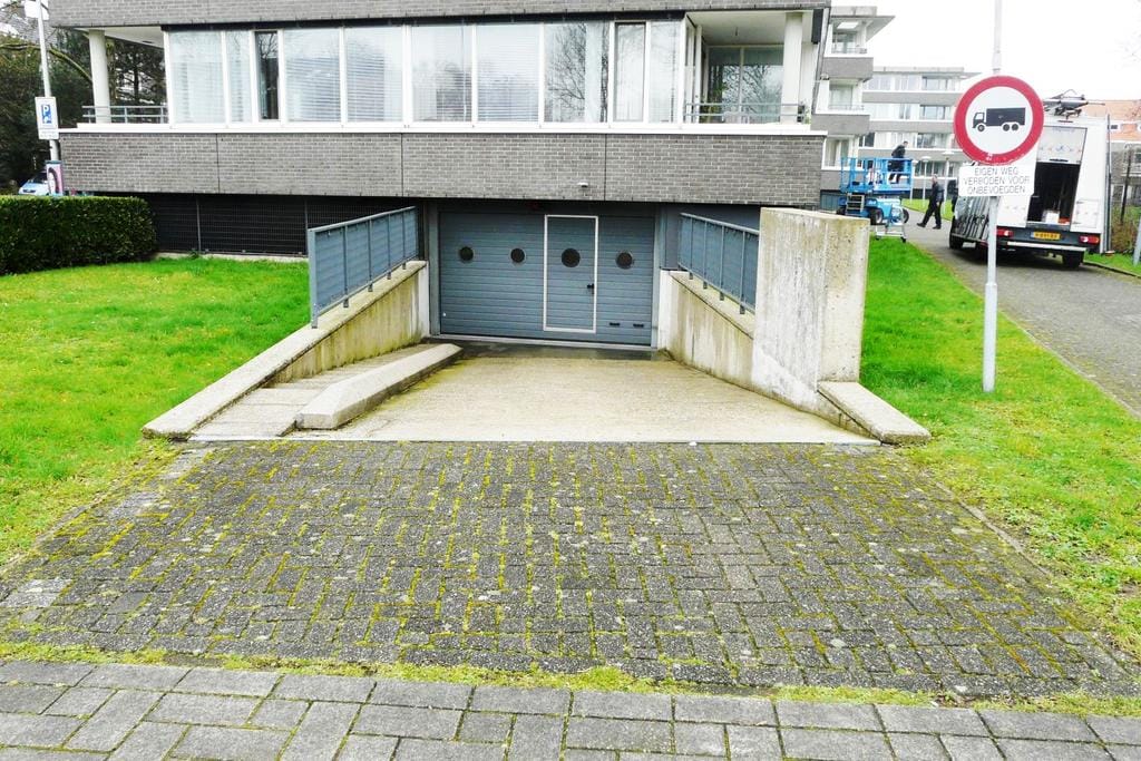 Photo 14 of Burggravenlaan 2-S