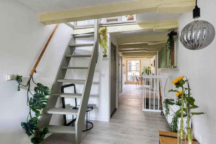 Photo 16 of Oosterstraat 72-A