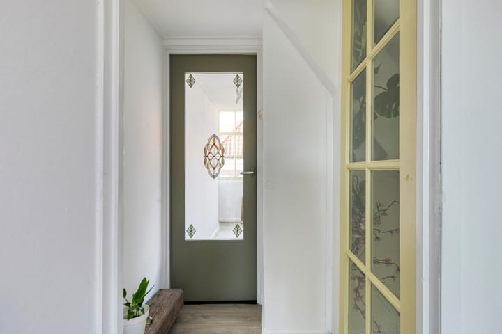 Photo 19 of Oosterstraat 72-A