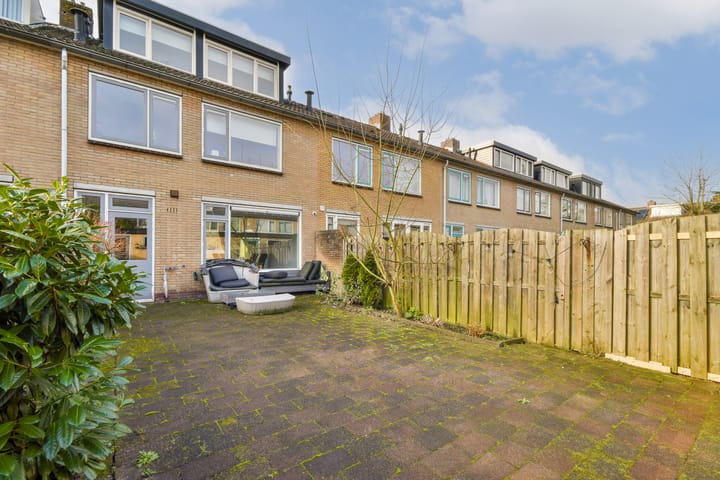 Photo 9 of Luitstraat 13