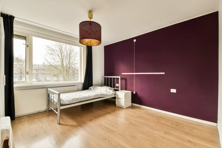 Photo 10 of Luitstraat 13