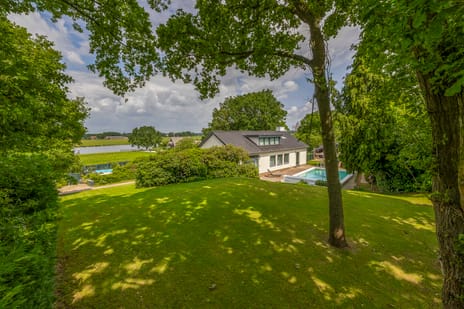 Parallelweg 2 tertiary image