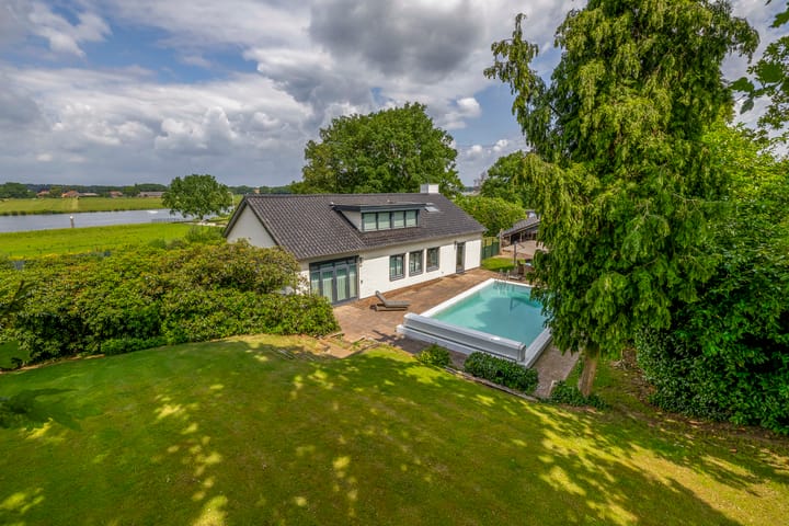 Foto 39 van Parallelweg 2