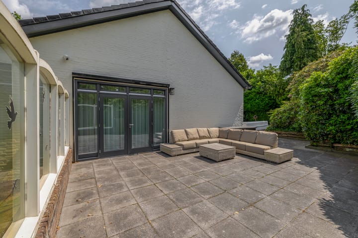 Foto 46 van Parallelweg 2