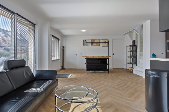 Foto 6 van Besançonlaan 1