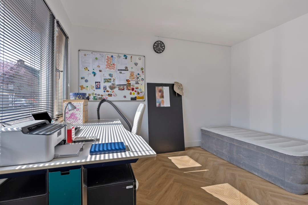 Foto 11 van Besançonlaan 1