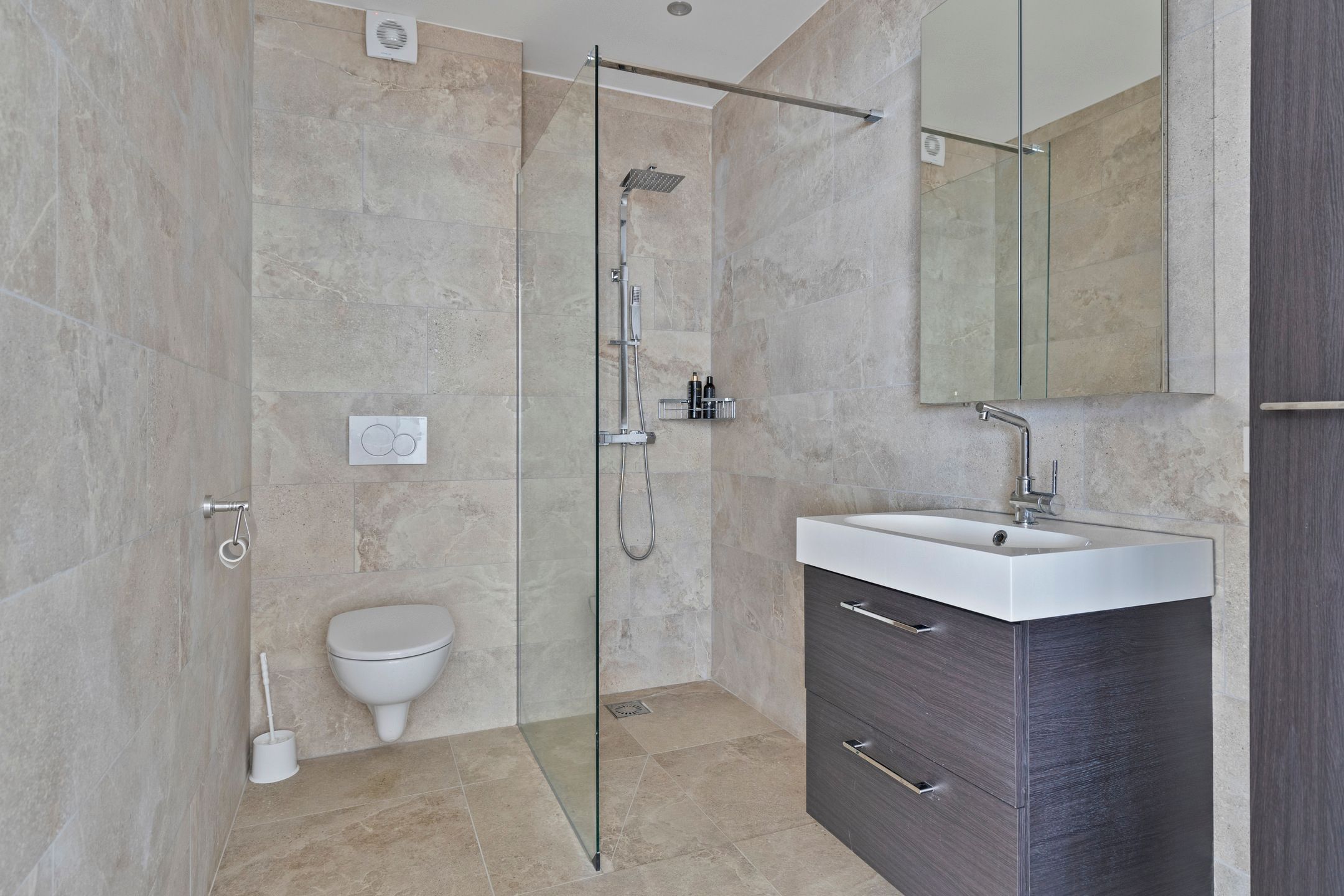 Foto 12 van Besançonlaan 1