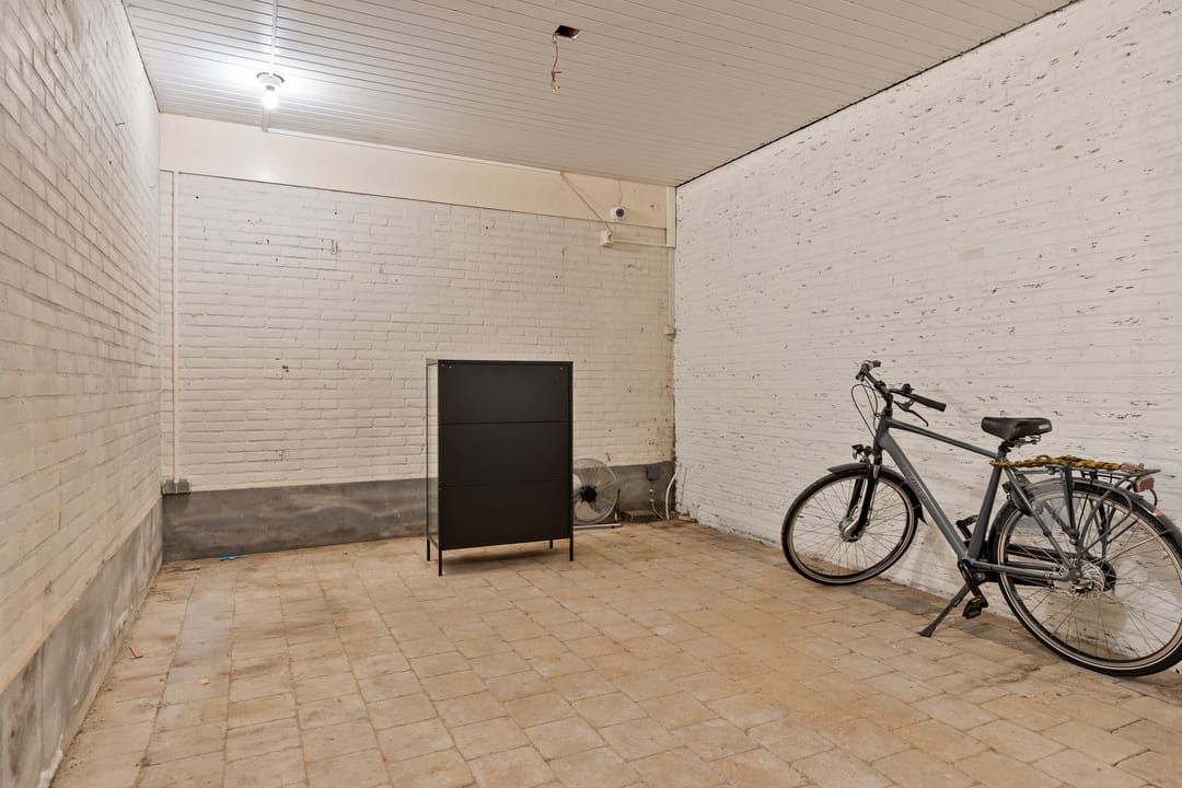 Foto 22 van Besançonlaan 1