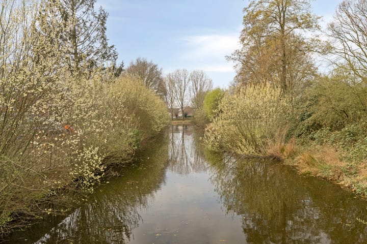 Foto 26 van Besançonlaan 1