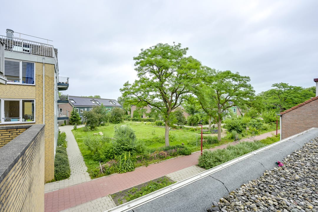 Photo 38 of Hoornseschans 109