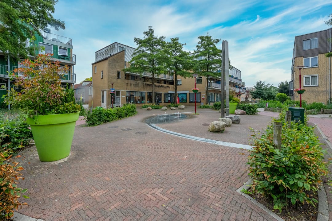 Photo 43 of Hoornseschans 109