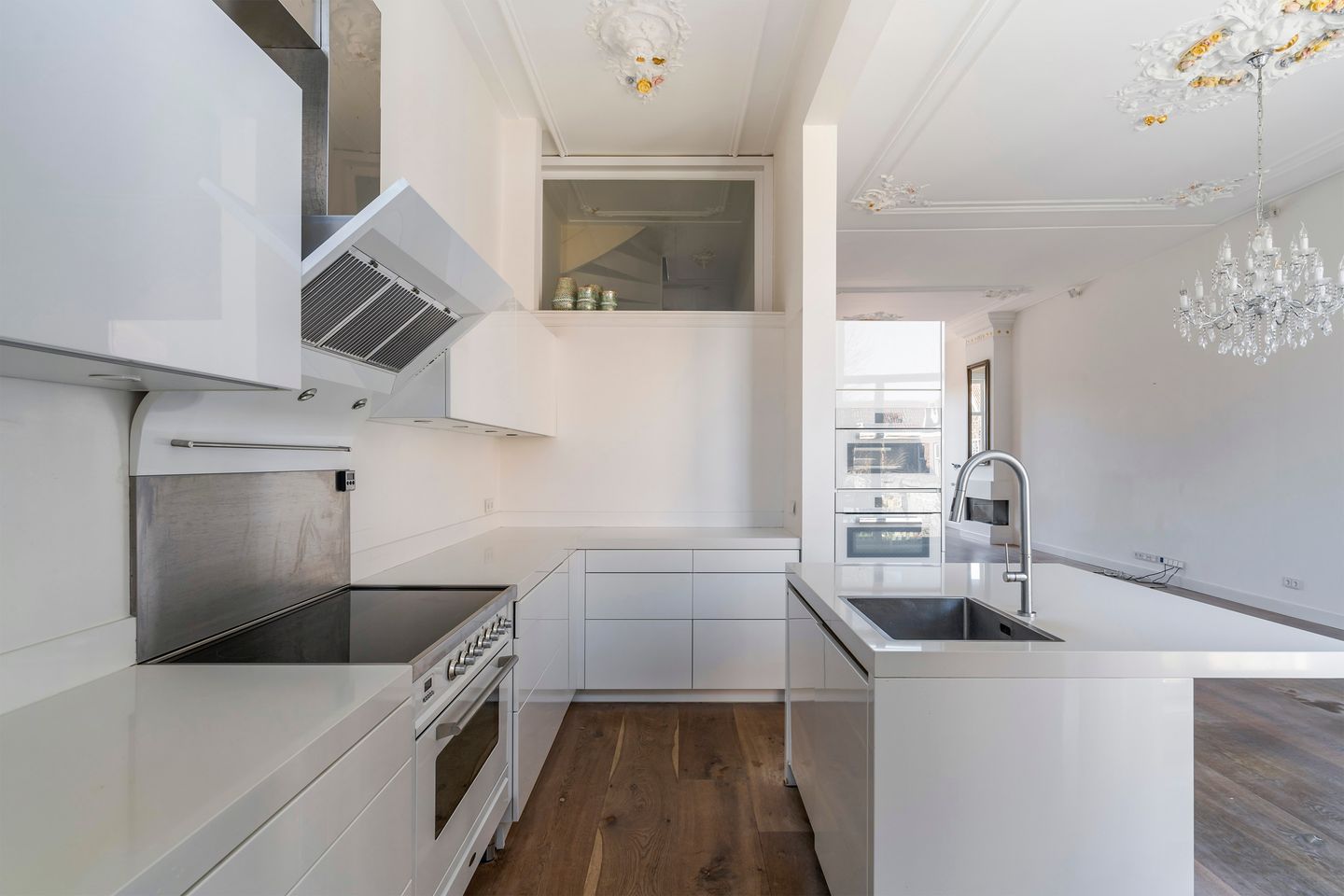 Foto 14 van Korenmarkt 15