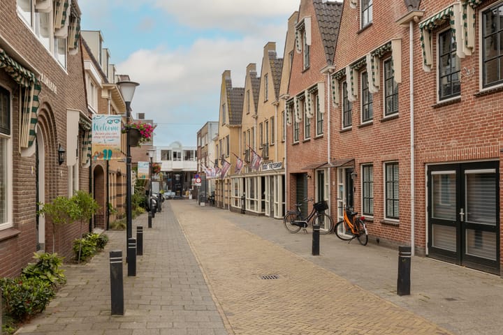 Photo 26 of van Speijkstraat 4-C