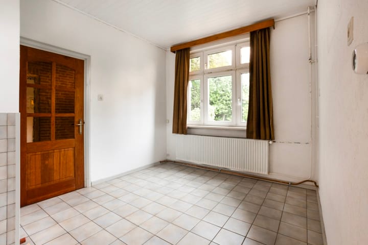 Foto 11 van Dokter Verbeecklaan 19