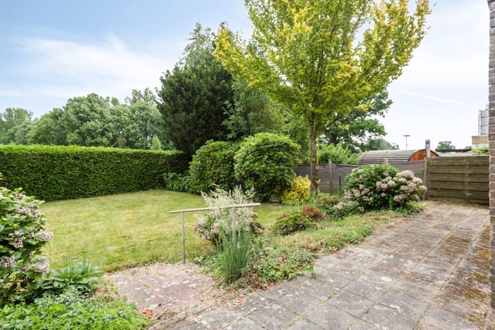 Foto 30 van Dokter Verbeecklaan 19