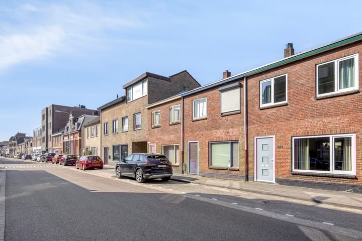 Foto 25 van Hoefstraat 231