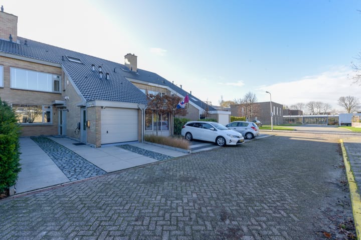 Foto 39 van Prins Clausstraat 5