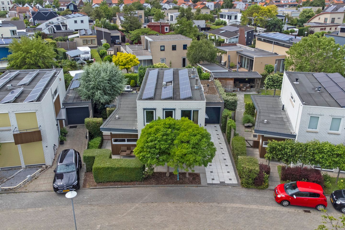 Foto 1 van Nienke van Hichtumlaan 3