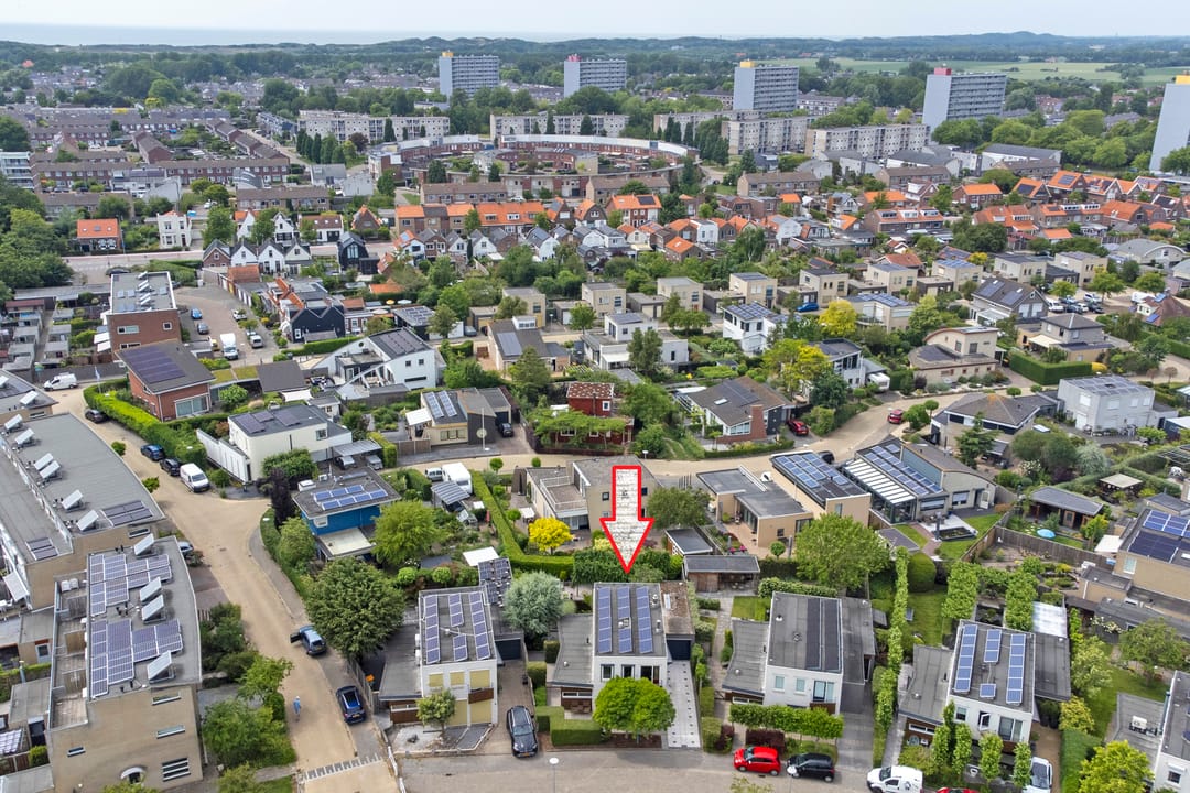 Photo 2 of Nienke van Hichtumlaan 3