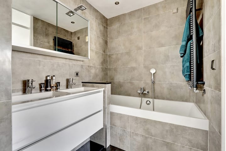 Foto 7 van Nienke van Hichtumlaan 3