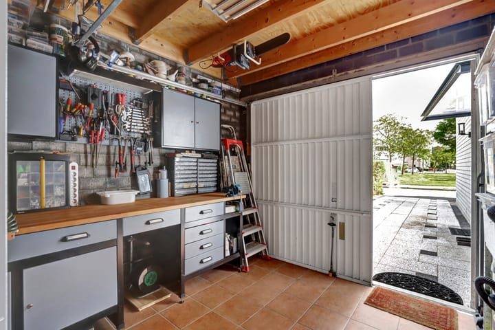 Foto 21 van Nienke van Hichtumlaan 3