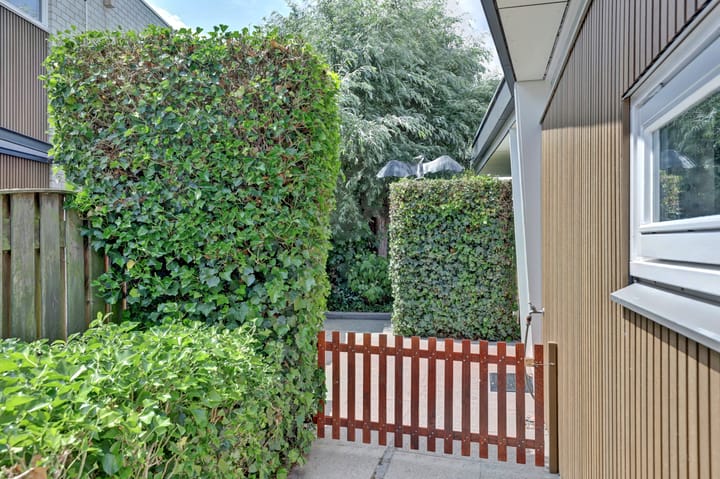 Foto 45 van Nienke van Hichtumlaan 3