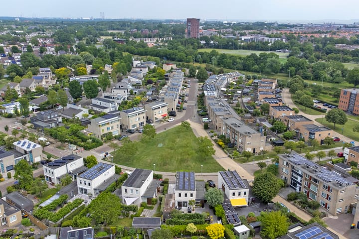 Foto 55 van Nienke van Hichtumlaan 3