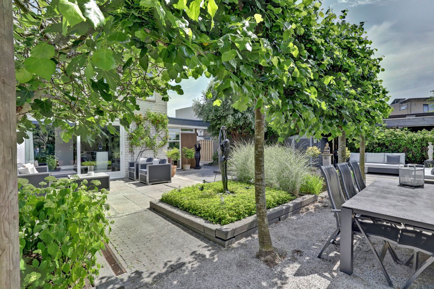 Photo 44 of Nienke van Hichtumlaan 3