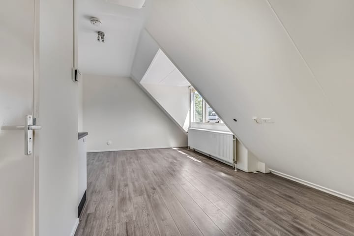 Foto 8 van Beukenlaan 2-C6