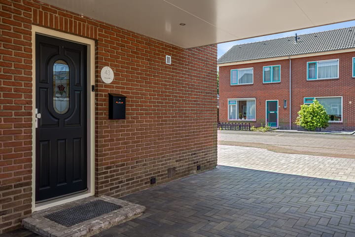 Foto 6 van Pastoor Slosserstraat 43