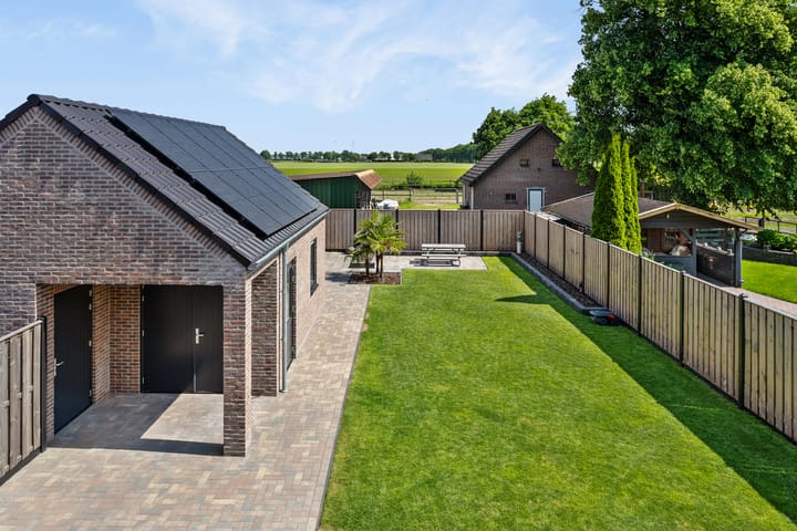 Foto 30 van Pastoor Slosserstraat 43