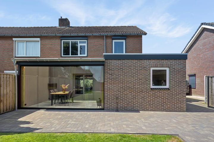 Foto 42 van Pastoor Slosserstraat 43