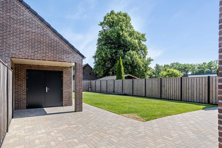 Foto 44 van Pastoor Slosserstraat 43