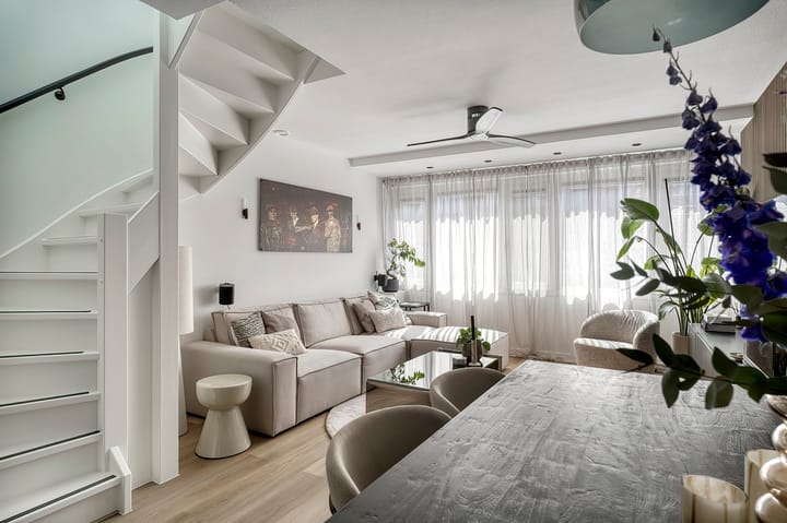 Photo 11 of Noordeinde 50