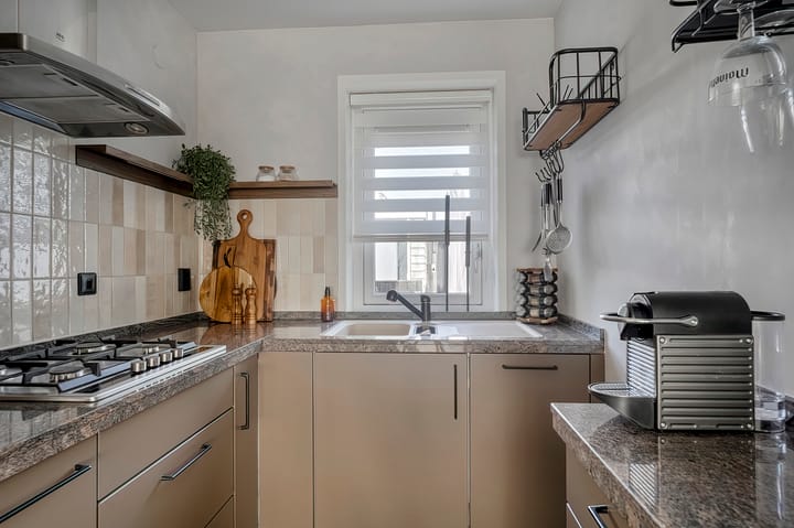 Photo 19 of Noordeinde 50