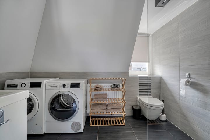 Photo 23 of Noordeinde 50