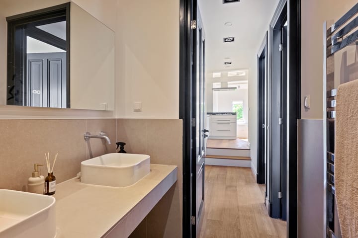 Foto 15 van Commelinstraat 2-F