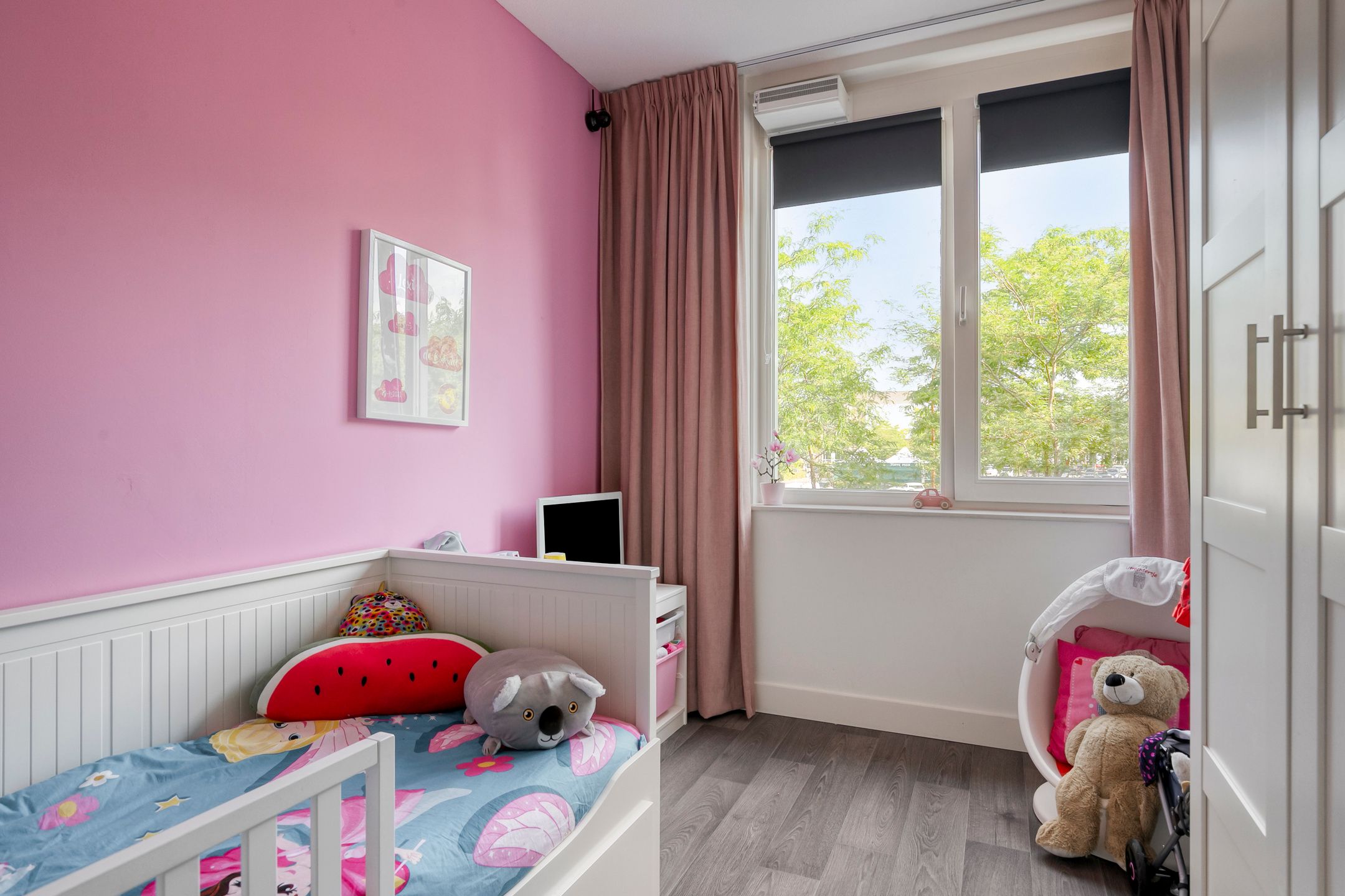 Photo 21 of Hootsenheem 9