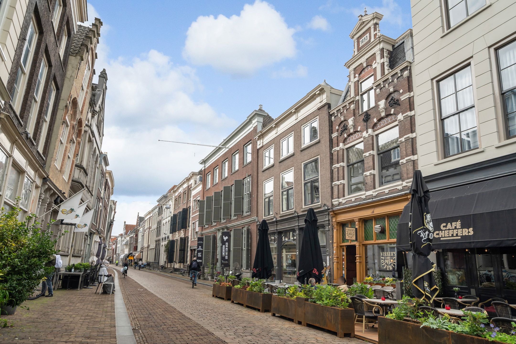 Foto 39 van Wijnstraat 198