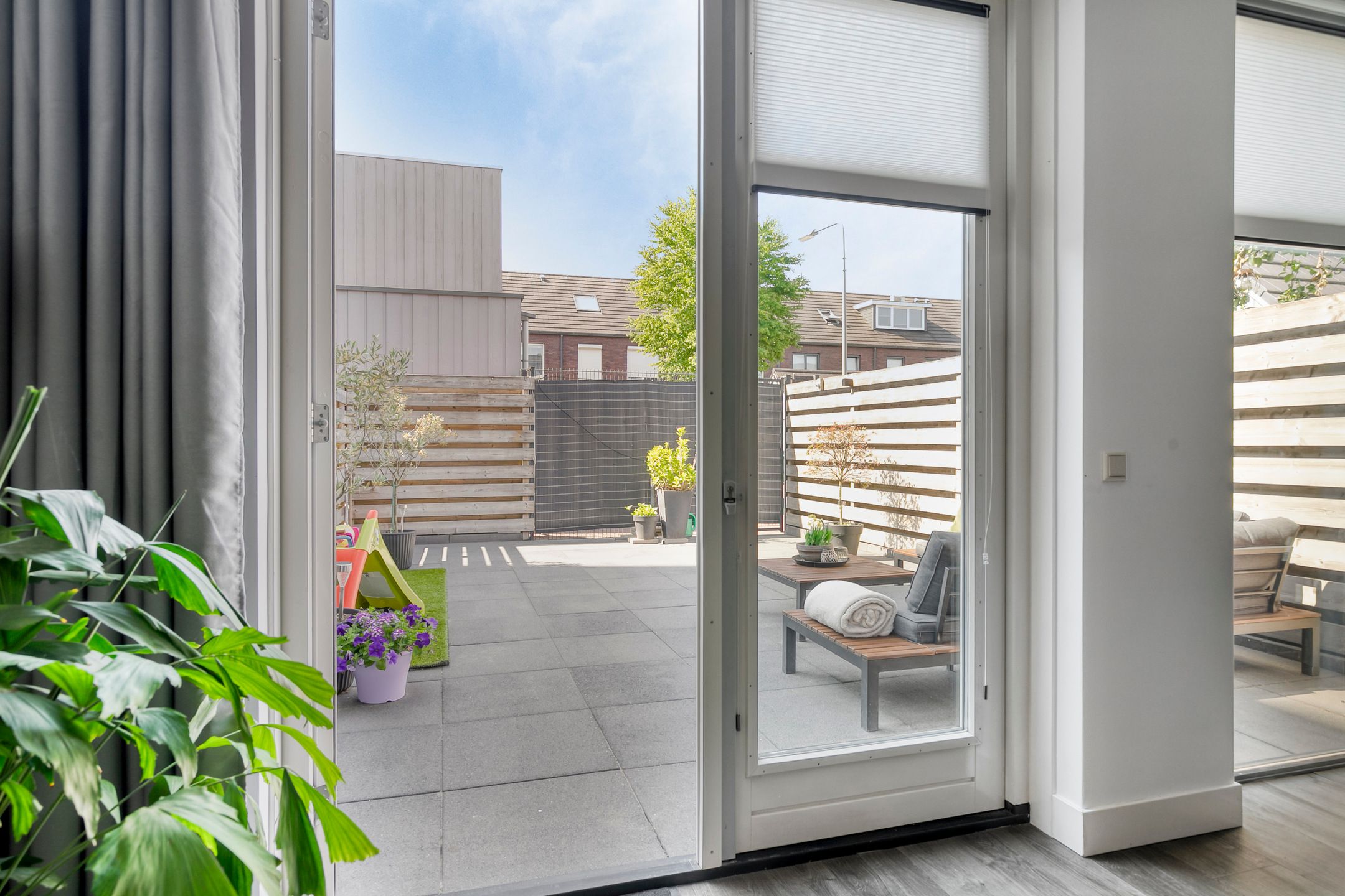 Photo 27 of Hootsenheem 9