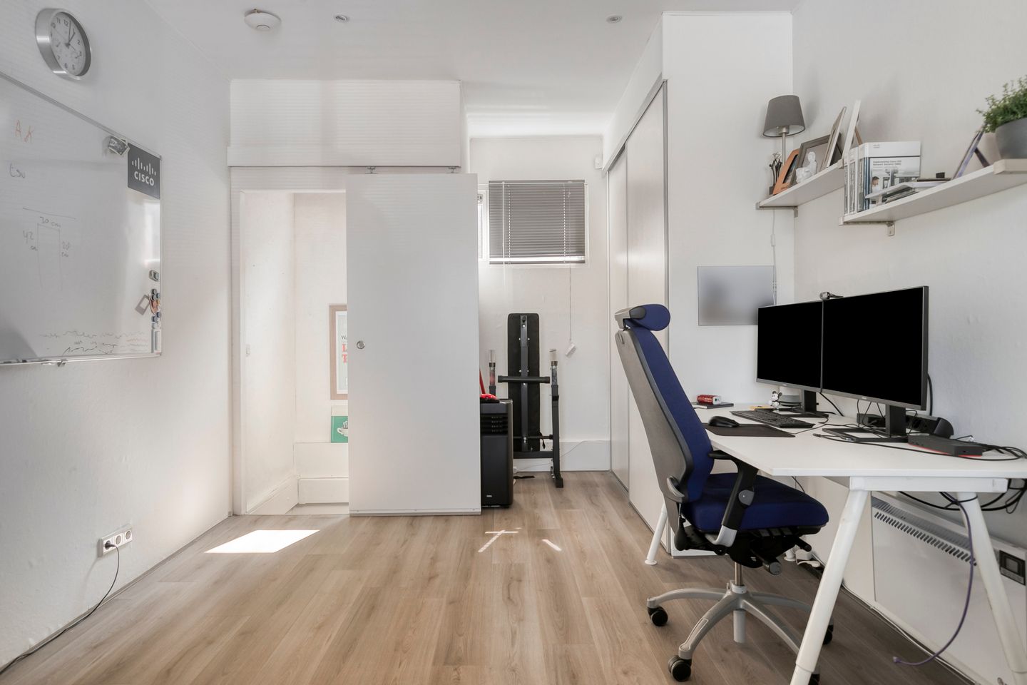 Photo 35 of Hootsenheem 9