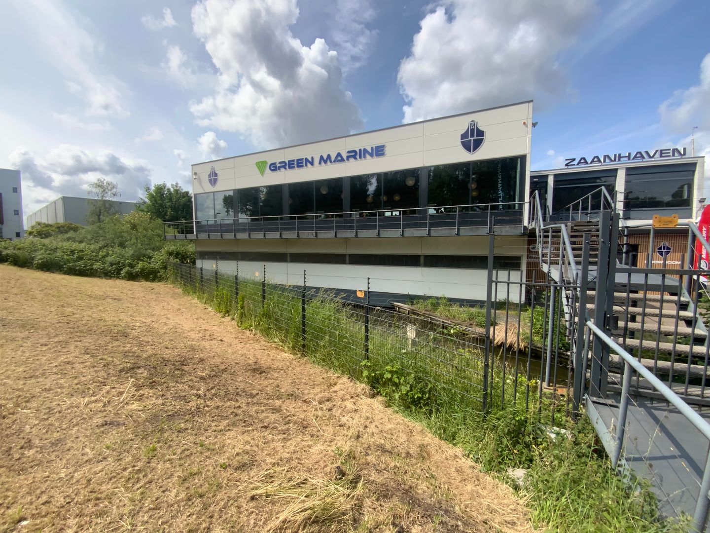 Bekijk foto 2 van Zuiddijk 412