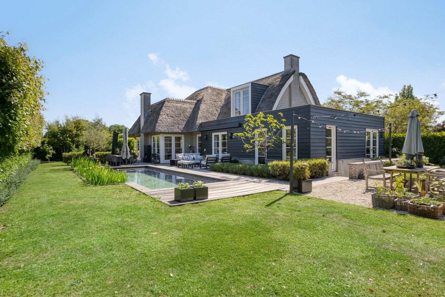 Photo 1 of Willy van den Berkstraat 7