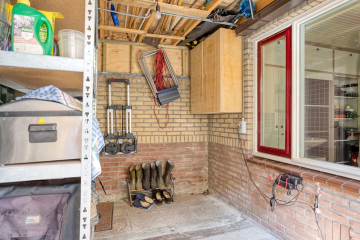 Foto 29 van Uitenhage de Miststraat 25