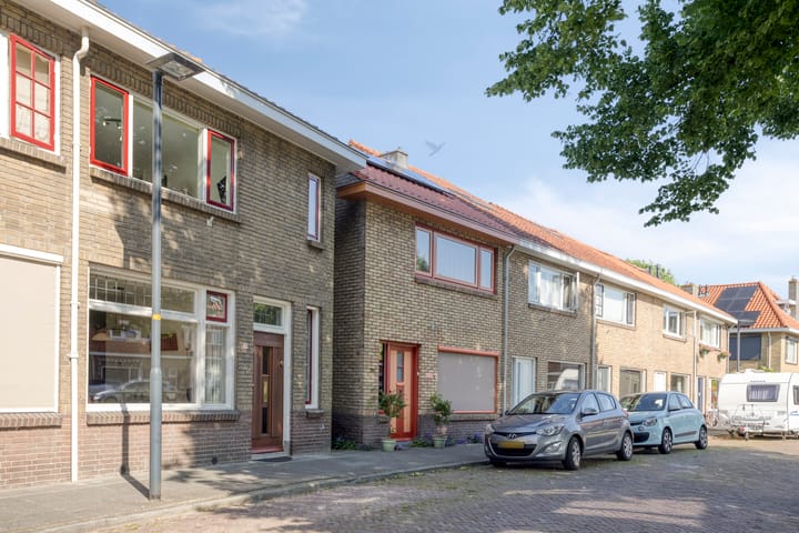 Foto 37 van Uitenhage de Miststraat 25