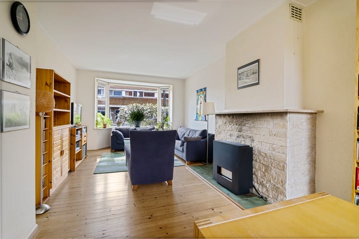 Photo 21 of Bijenhofstraat 7