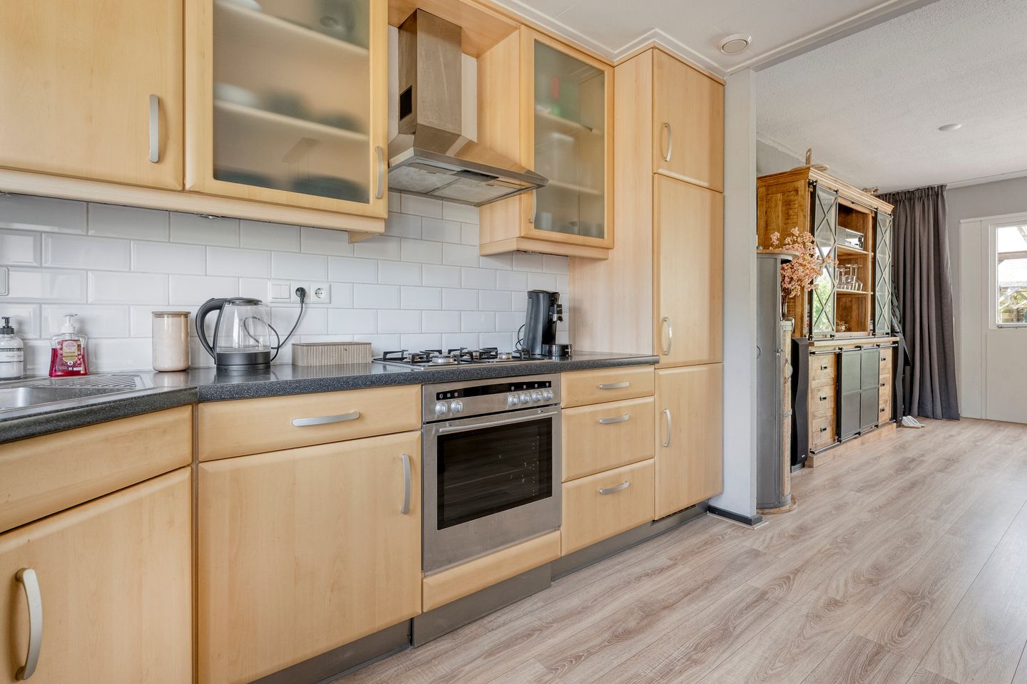 Foto 14 van H Roland Holstln 21